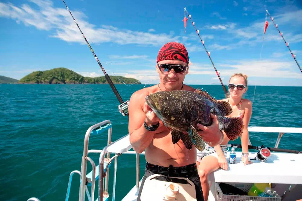 Морская рыбалка с троллингом на Пхукете thumb 1